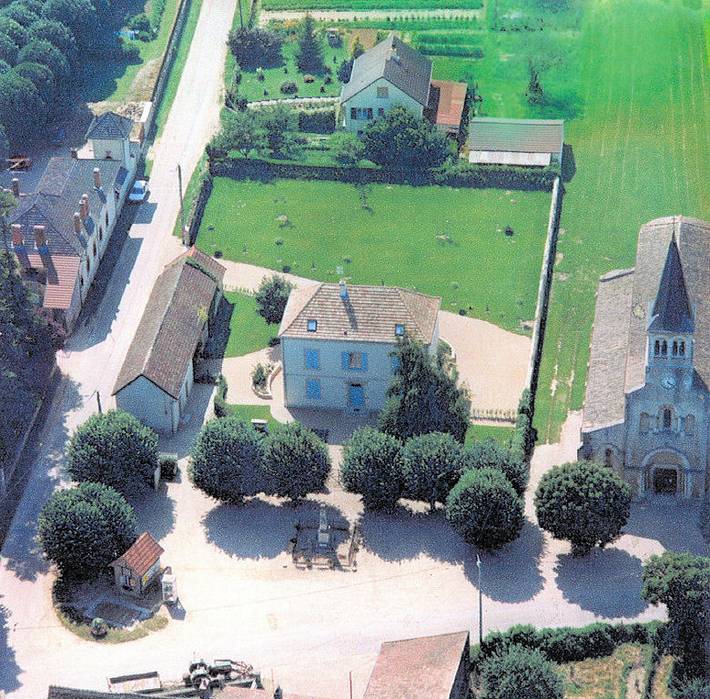 Gîte pour 24 personnes, avec terrasse et jardin