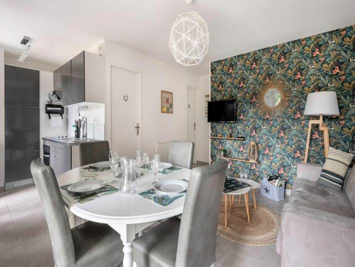 Gîte pour 4 personnes, avec jardin, adapté aux familles dans Plage des Rochelets