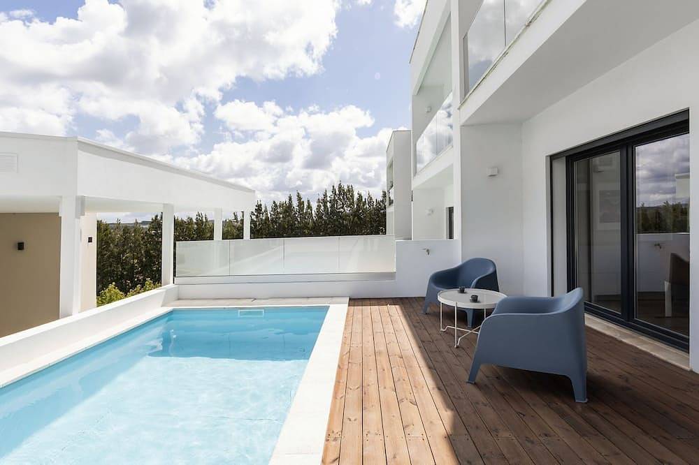 3Br Oasis w/ Pool by Lovelystay in Bombarral, Leiria District