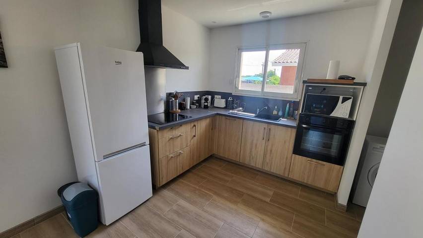 Location de vacances pour 8 personnes, avec jardin à Saint-Germain-d'Esteuil - 4