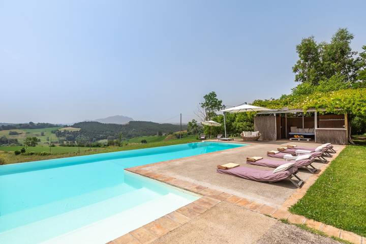 Agriturismo per 16 persone, con Giardino a Calvi dell'Umbria