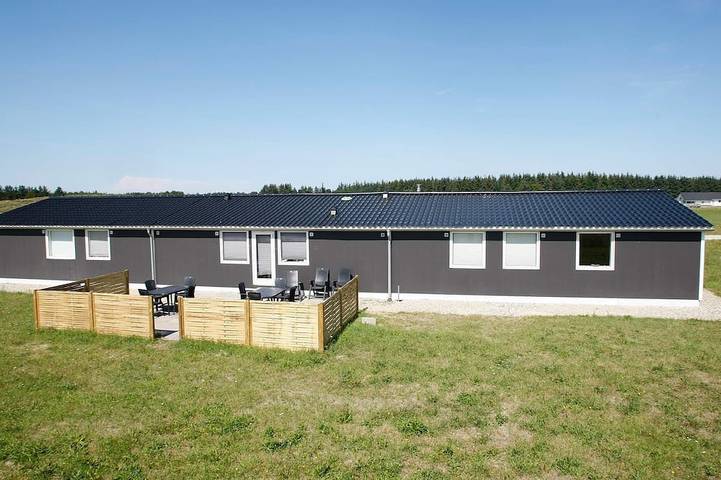 Ferienhaus für 16 Personen, mit Whirlpool und Terrasse - 1