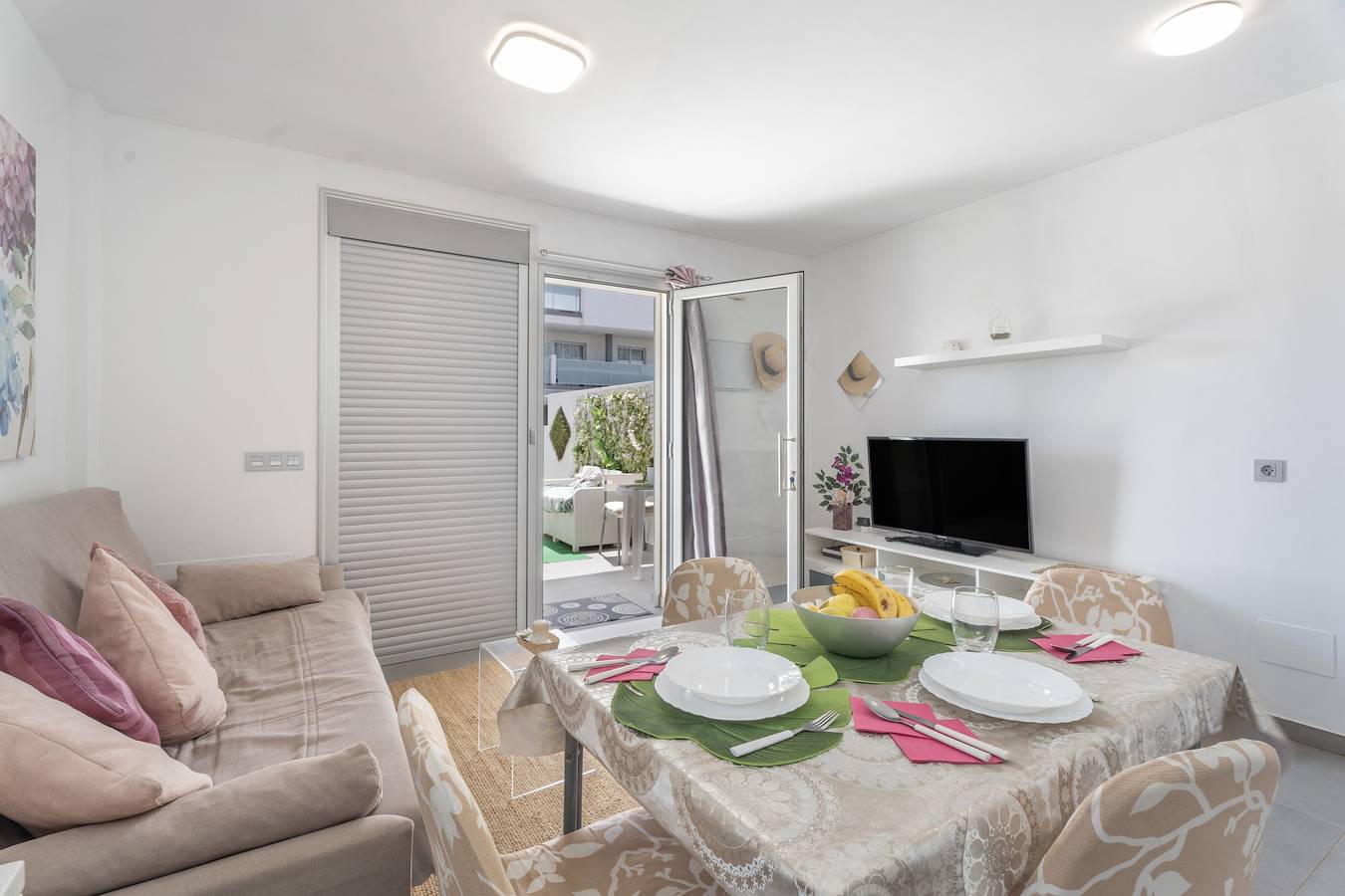 Ganze Wohnung, Divino En Playa: Ferienwohnung mit Meerblick, Gemeinschaftspool und Wlan in La Tejita, Granadilla de Abona