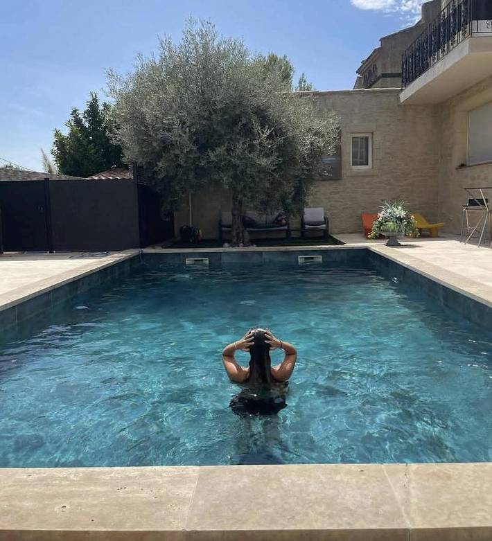 Ferienhaus für 3 Personen, mit Terrasse und Pool sowie Ausblick