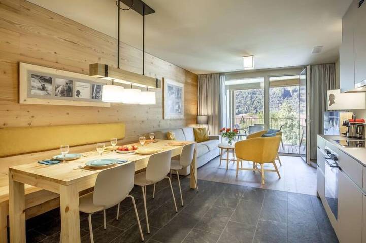 Ferienwohnung für 6 Personen, mit Garten und Sauna sowie Balkon in Meiringen