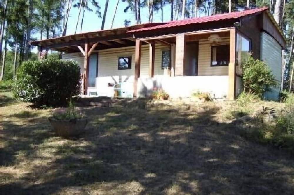 Mobil-home au coeur du cantal: calme, confortable, pratique et pas cher in Vézac (Cantal), Région d'Aurillac