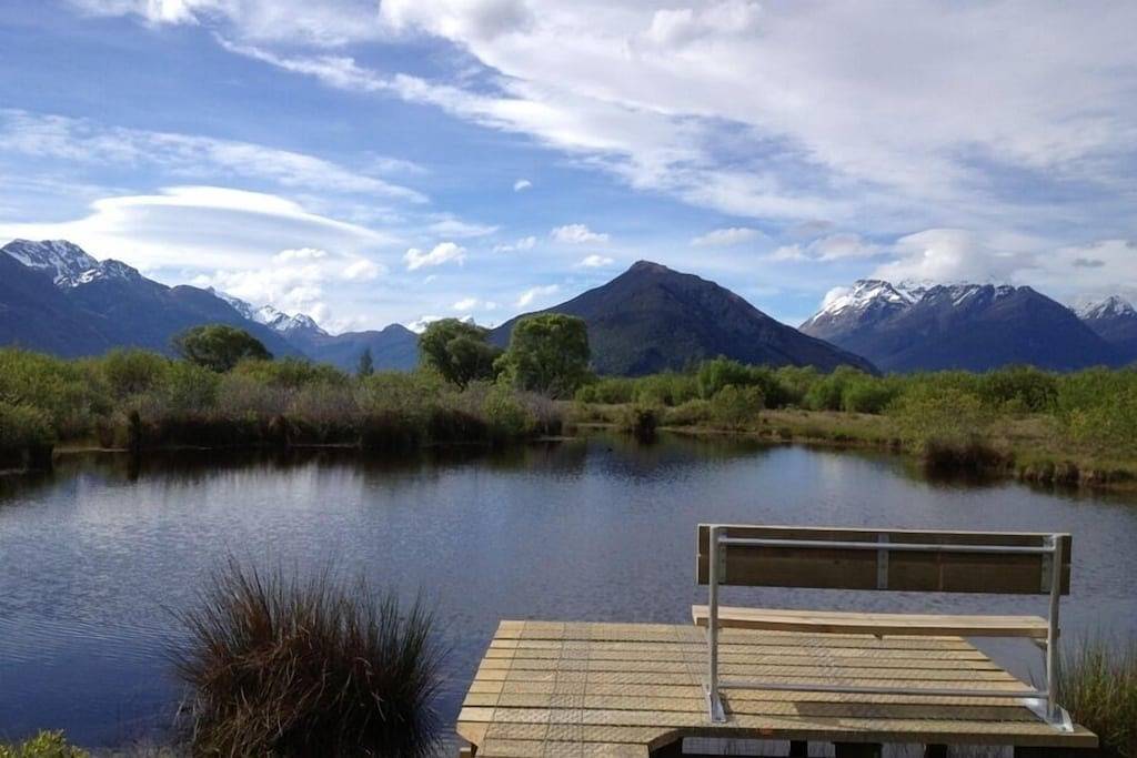Glenorchy Log Home - Atemberaubende Aussicht auf die Berge in Otago