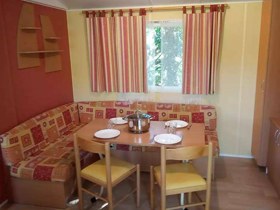 Camping Les Rives du Céou - Mobilheim 6 personen - mobilheim 5/6 Personen, mit Sanitäranlagen und tv nicht überdachte terrasse in Saint-Chamarand, Quercy
