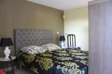 Gîte pour 5 personnes, avec jardin et vue, animaux acceptés à Fauverney