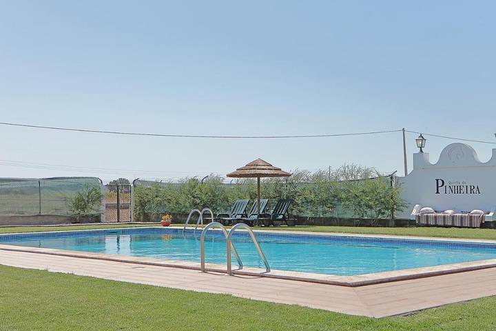 Casa rural para 12 personas, con Terraza y Jardín además de Piscina y Vistas en Santarém