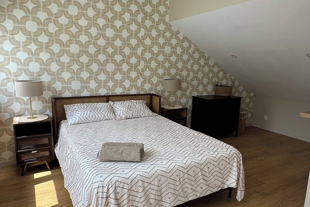 Charming 2-bedroom house with private garden and pool in peaceful Setúbal in Setúbal, Halbinsel von Setúbal