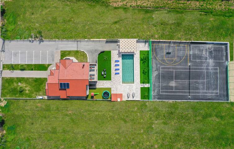 Ferienhaus für 15 Personen, mit Pool und Terrasse sowie Sauna und Whirlpool an der Makarska Riviera - 4