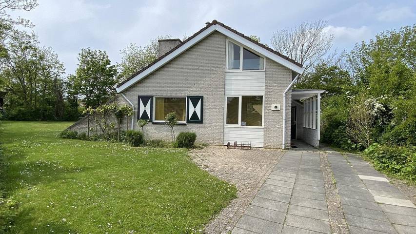 Bungalow voor 6 personen, met terras en balkon/terras in Zoutelande