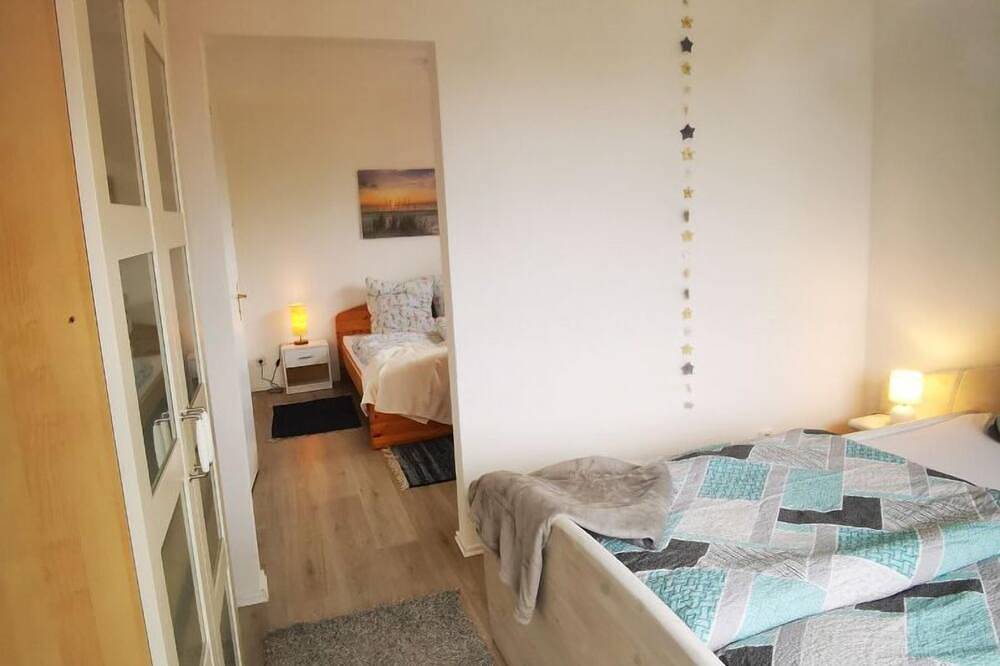 Ganze Wohnung, Ferienwohnung Seeromantik im Ortskern mit Kamin. Für Familien. Hundefreundlich. in Amelinghausen, Nordheide