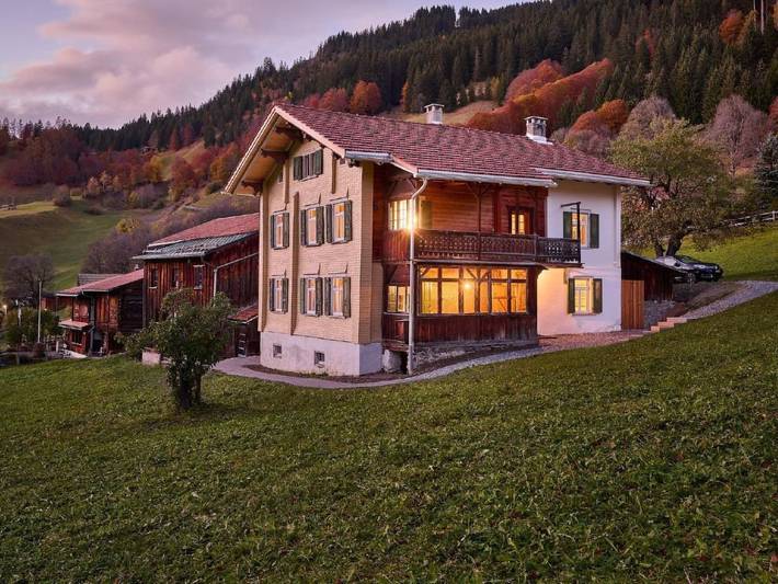 Ferienhaus für 12 Personen, mit Terrasse