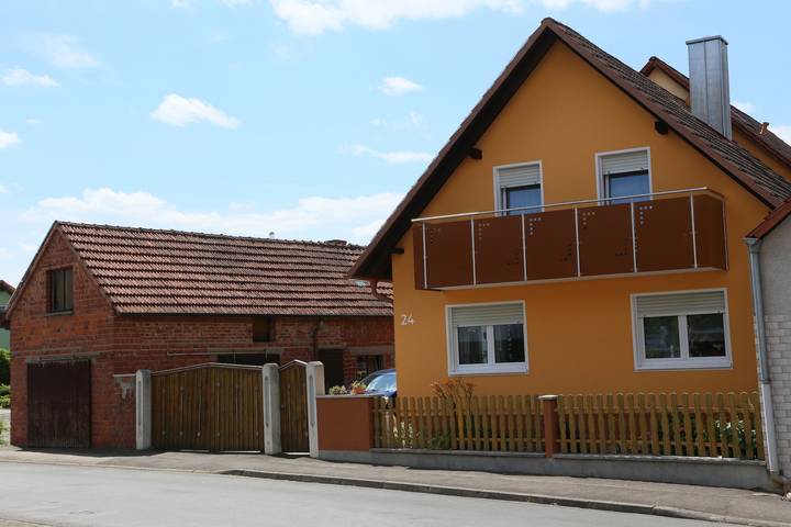 Ferienwohnung für 6 Personen, mit Balkon/Terrasse in Rhön-Bayern - 2