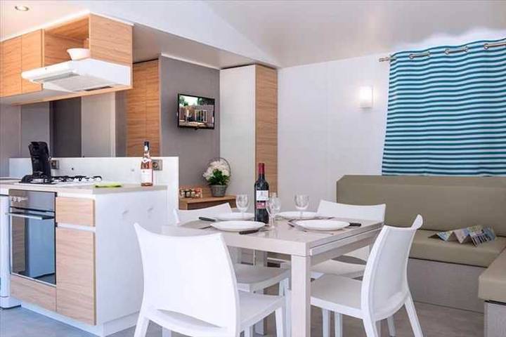 Gîte pour 4 personnes dans Plages des Cabanes de Fleury - 4