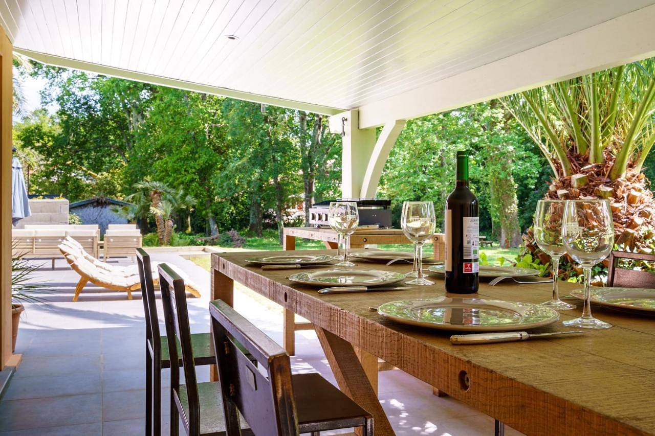 Villa familiale à Biarritz, Parc privé, Pelote Basque & Boulodrome in Biarritz, Région de Bayonne