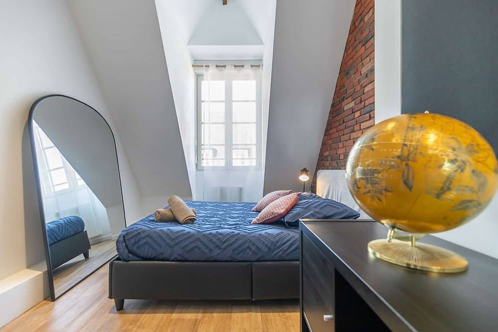 Ganze Wohnung, Charming Duplex with Beautiful Views over the City Center in Blois, Blois und Umgebung