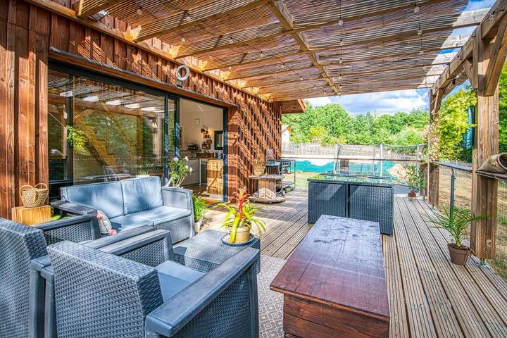 Gîte pour 2 personnes, avec Balcon et Jacuzzi ainsi que Terrasse et Jardin à Coulounieix-Chamiers - 2