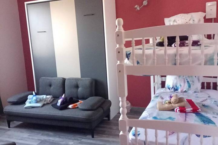 Haut Villa Mesanges 5 minutes walk from the beach ! in Lucciana, Bastia region