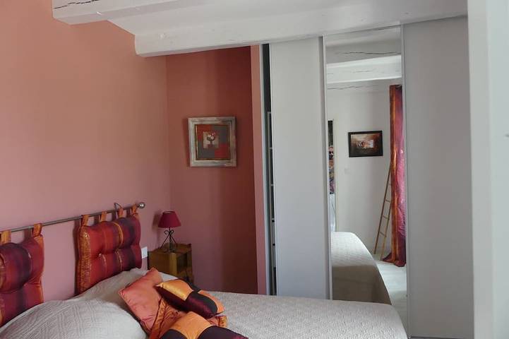 Location de vacances pour 8 personnes, avec jardin à Bacilly - 4