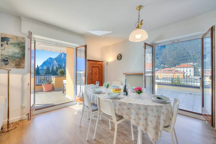 Ferienwohnung für 8 Personen, mit Seeblick und Terrasse, kinderfreundlich in Riva del Garda - 2