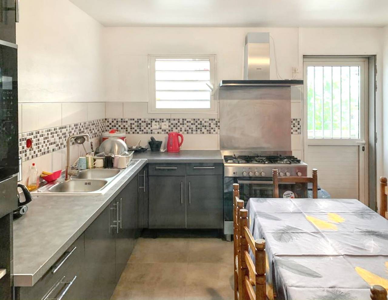 Maison accueillante à Cilaos avec vue sur la montagne in Cilaos, Île de la Réunion
