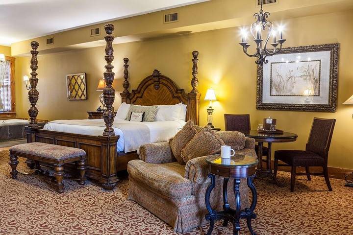 Hotel for 2 people, with pool in Lancaster County