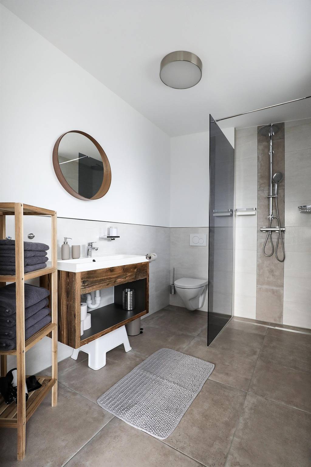 Ganze Ferienwohnung, Alpen Apartment mit Dachterrasse & Parkplatz in Kundl, Kaisergebirge