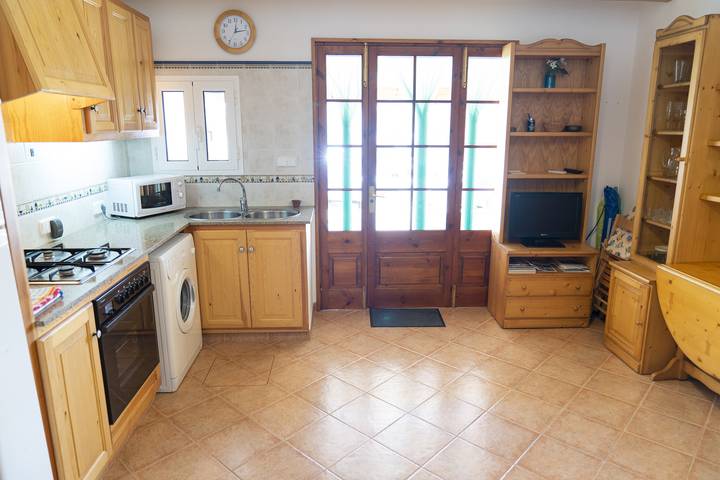 Holiday Home 'La Casa Del Pescador' with Sea Views, Wi-Fi and Air Conditioning in Cala Canutells (Maó), Maó