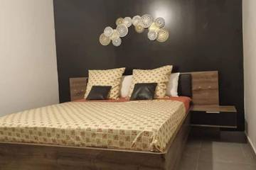 Appartement De Vacances pour 6 Personnes dans Orange, Provence, Photo 1