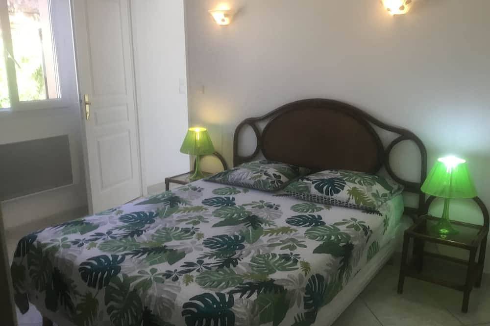 Porticcio: coquet Rez de jardin indépendant villa récente petit déjeuner offert in Porticcio, Grosseto-Prugna