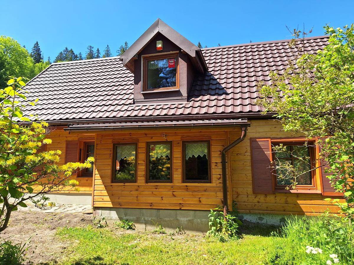 Three-Bedroom House in Kowary, Sudety (Polska)