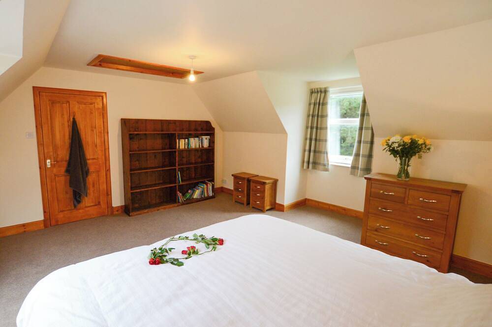 2 bedroom accommodation in Lerags, near Oban in Oban, Loch Linnhe
