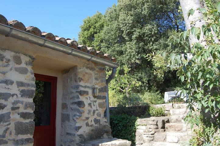 Gîte pour 2 personnes, avec piscine