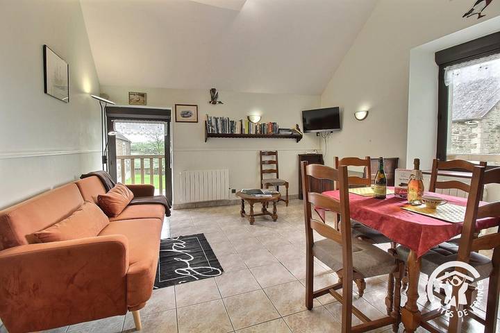 Gîte pour 2 personnes, avec jardin à Pleudihen-sur-Rance - 2