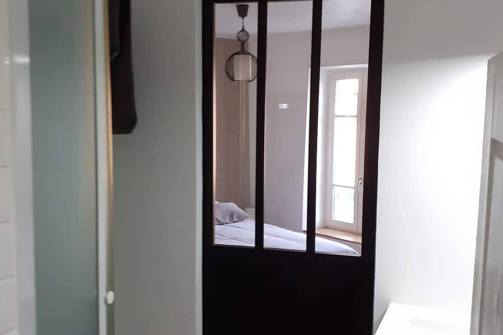 Angel's'unusual 2-star gîte in the heart of Josselin  in Josselin, Pontivy region