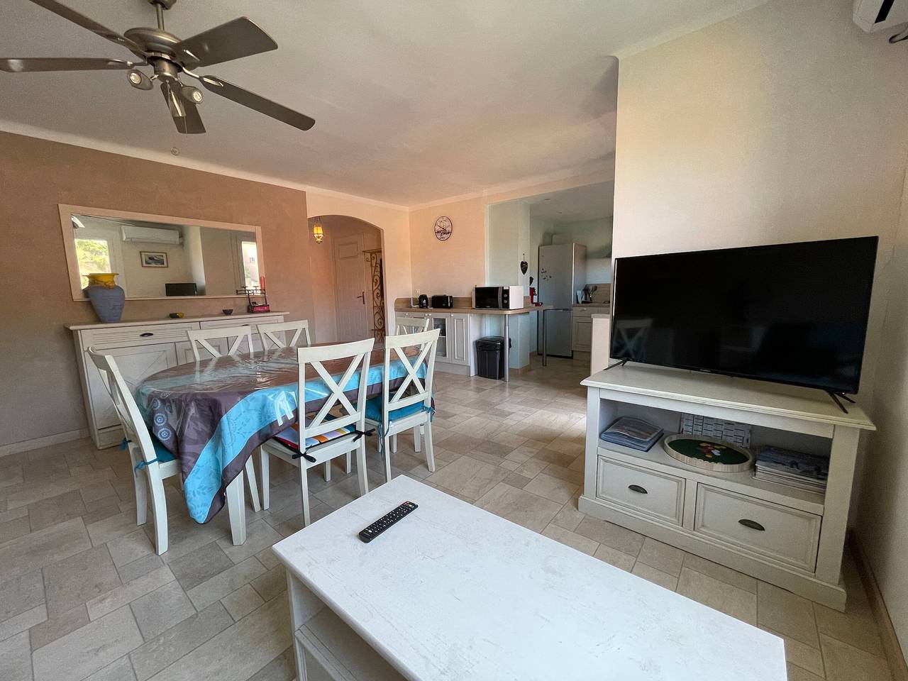 Ganze Wohnung, Klimatisierte Ferienwohnung in Banyuls-sur-Mer, zentral gelegen, mit Balkon in La Côte Vermeille, Banyuls-sur-Mer