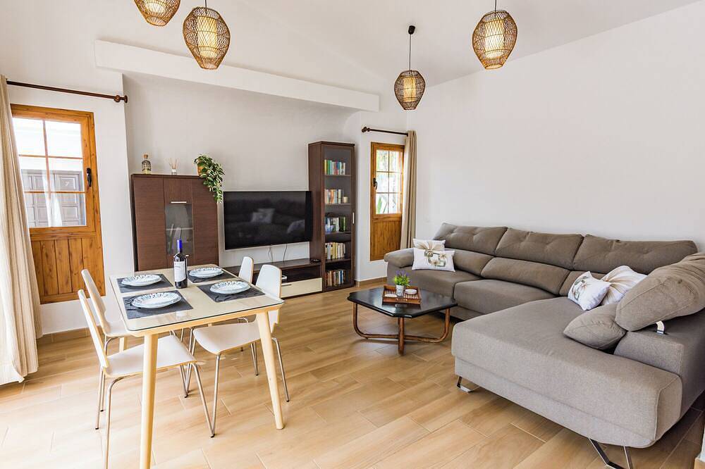 Schöner Bungalow mit Charme, mit Terrasse und Garten in Solana Matorral, Pájara
