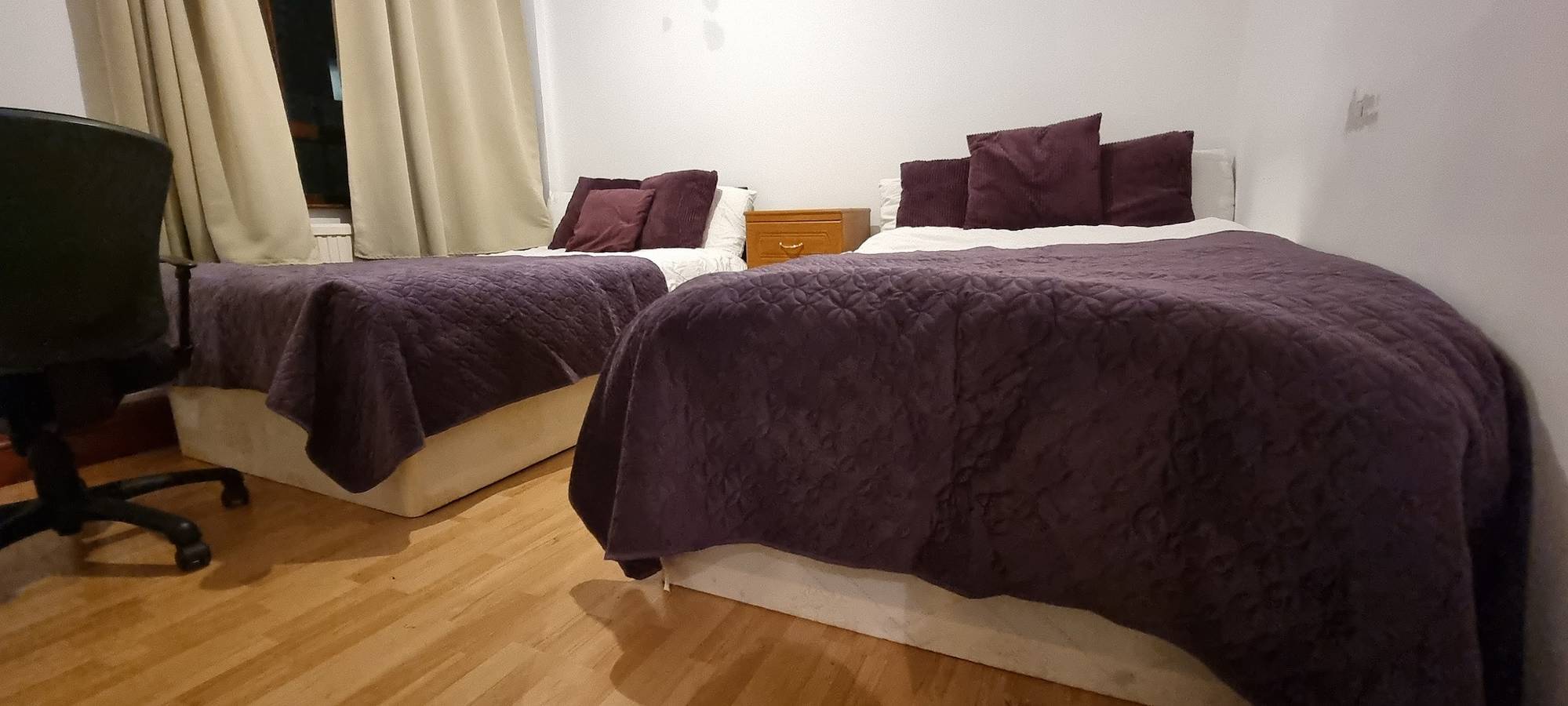 Ganze Ferienwohnung, 4 Bed Flat - Sleeps 12 - Pets - Wifi in Camden, London