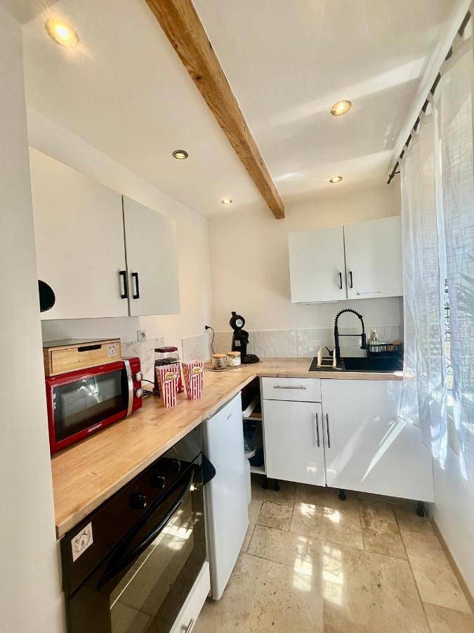Appartement entier, Two-Bedroom Apartment in Beaux, Haute-Loire