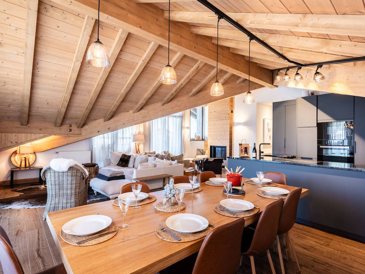 Apartamento entero, Hermoso T4 en Plagne Montalbert con Chimenea, Wifi, Parking y Terraza in La Plagne, Aime-la-Plagne
