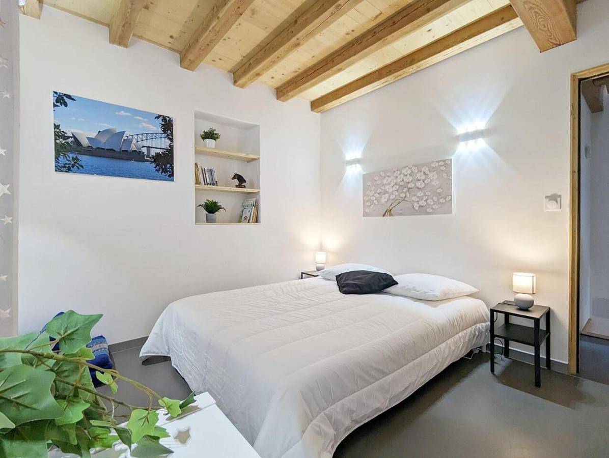 Villa Panorama - 120m2, 8 pax, 6mn des pistes, rénové, plein sud in Puy-Saint-André, Parc national des Écrins