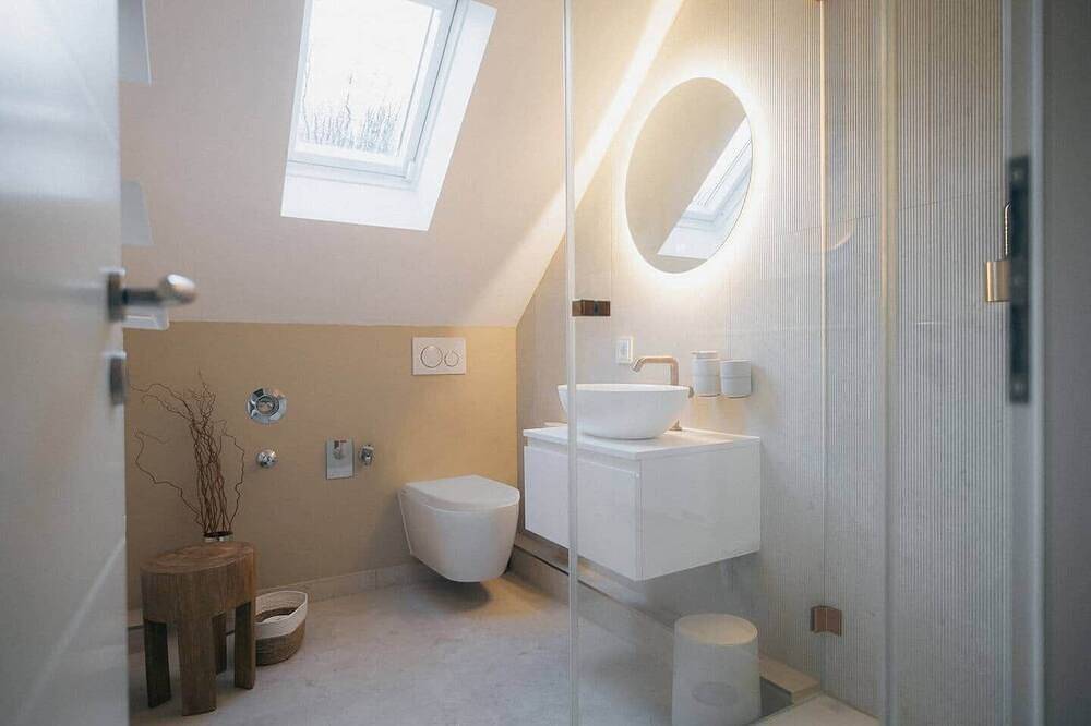 Goodwood Lodge am See – Ferienhaus mit Sauna in Klingberg, Scharbeutz