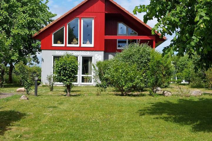 Ferienhaus für 8 Personen, mit Garten und Terrasse