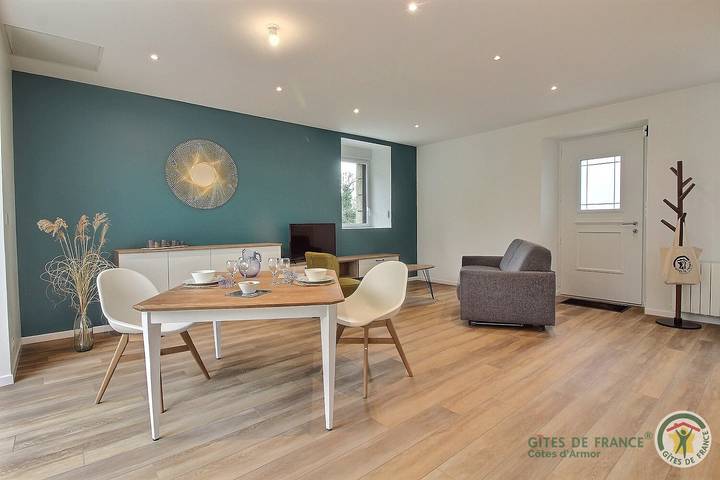 Gîte für 2 Personen, mit Sauna und Garten sowie Terrasse und Whirlpool in Frankreich - 3