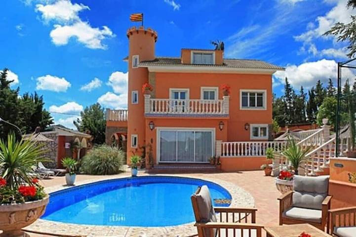 Chalet para 19 personas, con jardín - 1