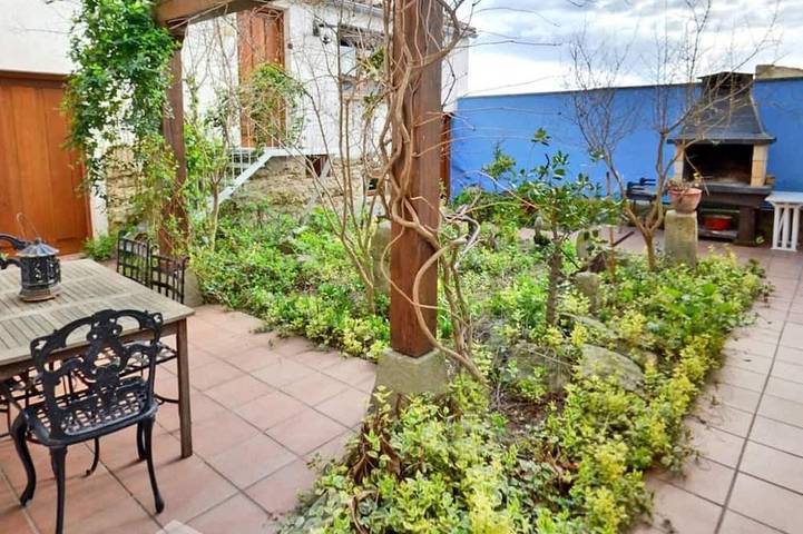 Villa pour 27 personnes, avec jacuzzi et jardin ainsi que balcon et sauna en Navarre