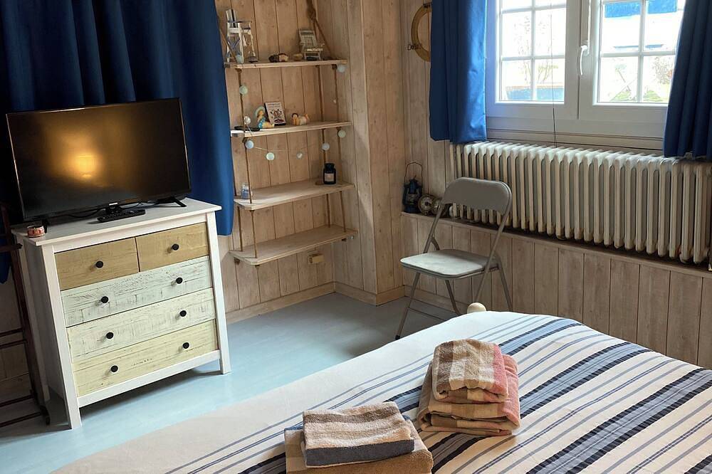 100m from the beach! in Hermanville-sur-Mer, Caen region